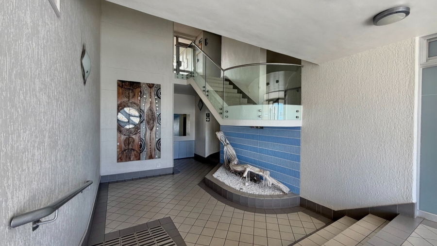 To Let 4 Bedroom Property for Rent in Gordons Bay Village Western Cape